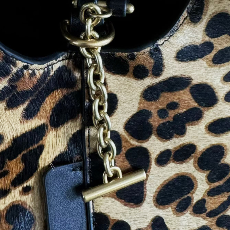 Borse a Secchiello in Pelle pe - Luxury Bags Of 2026 recensione e prezzo